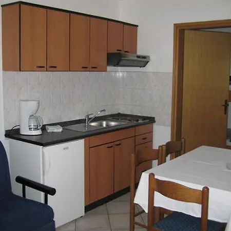 Plavo More Fiorini